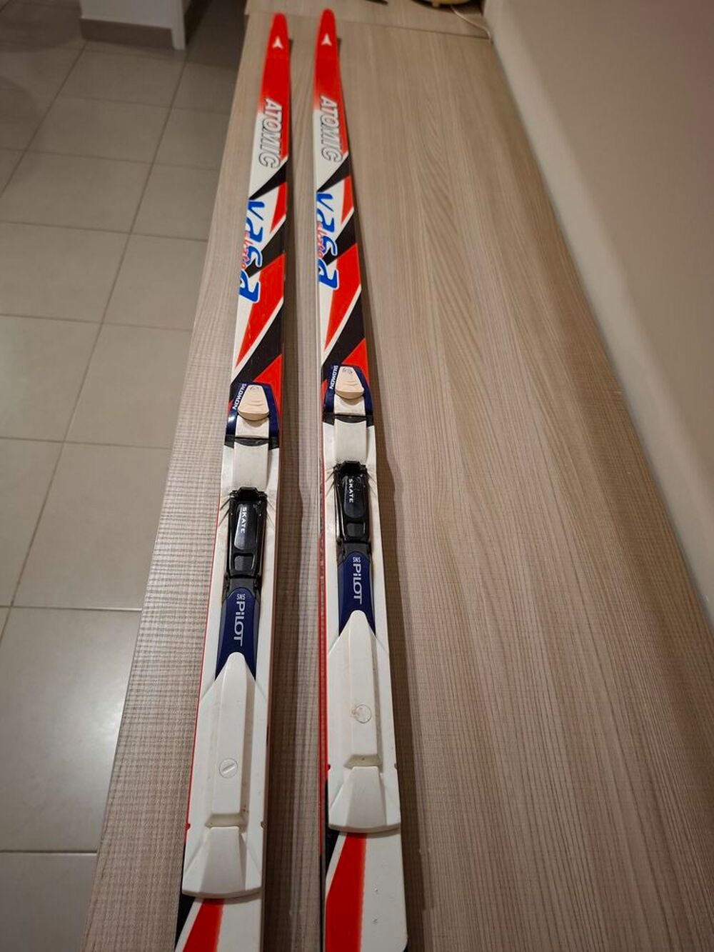 3 paires de SKIS de Fond
Sports
