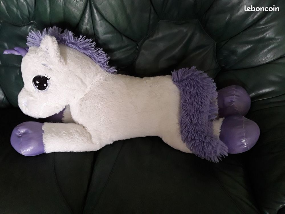 Grande peluche licorne tr&egrave;s douce Jeux / jouets