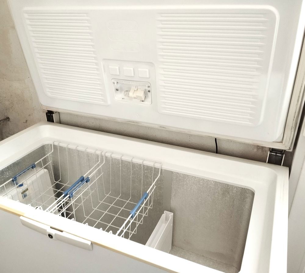 Cong&eacute;lateur coffre Whirlpool Electroménager