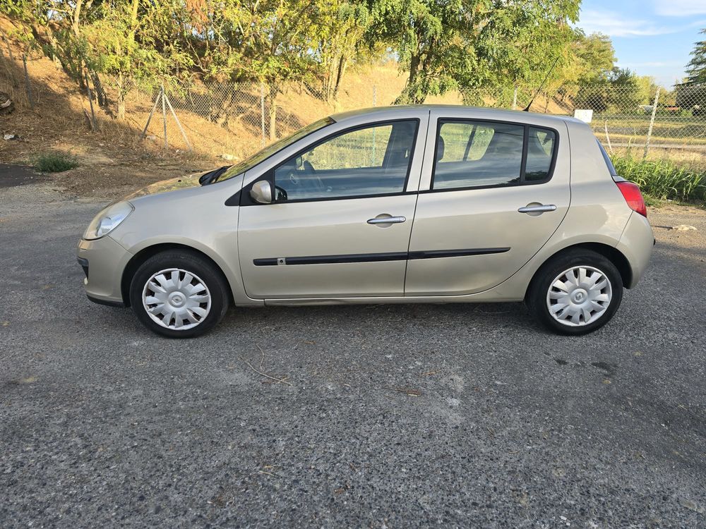 Clio III 2007 occasion 31140 Aucamville