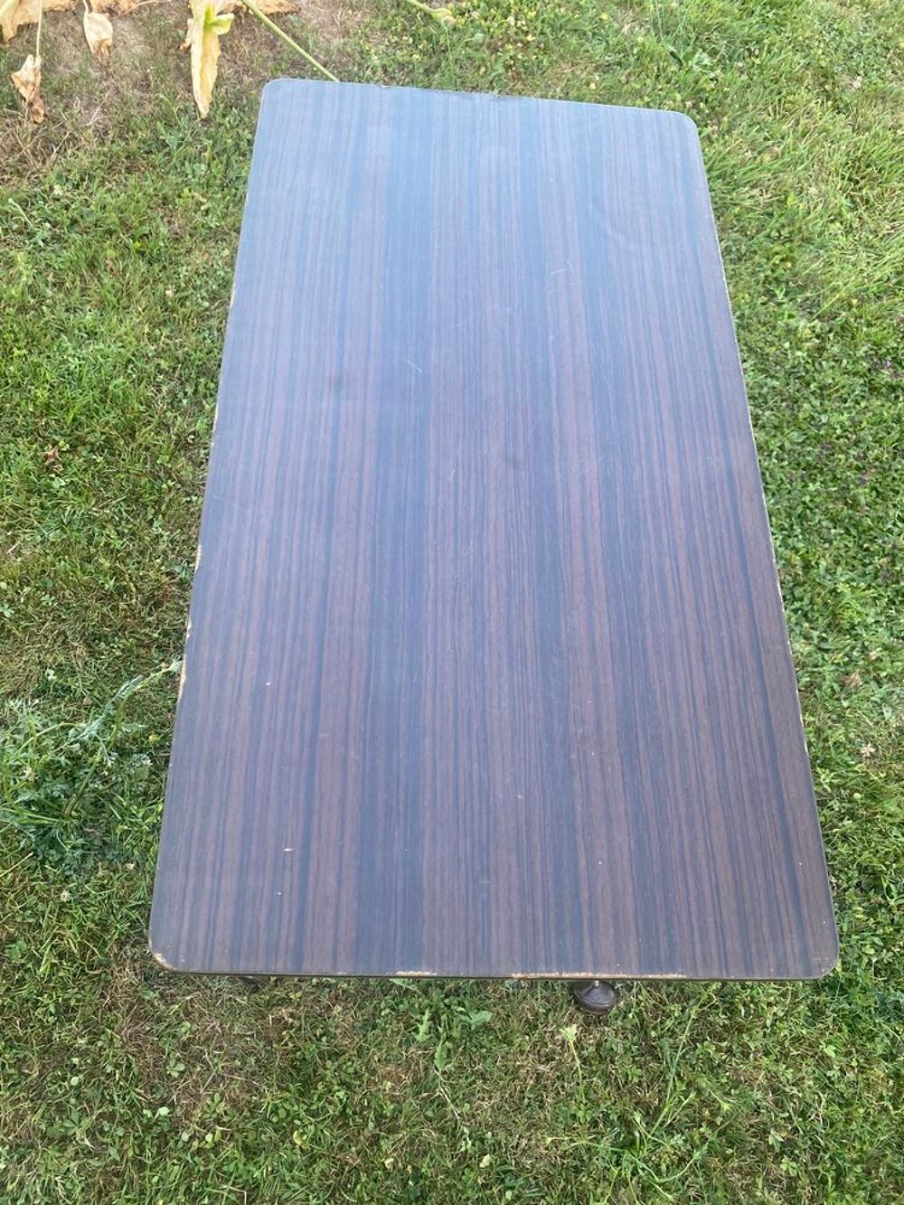 Desserte, ancienne table de t&eacute;l&eacute; &agrave; roulettes Meubles