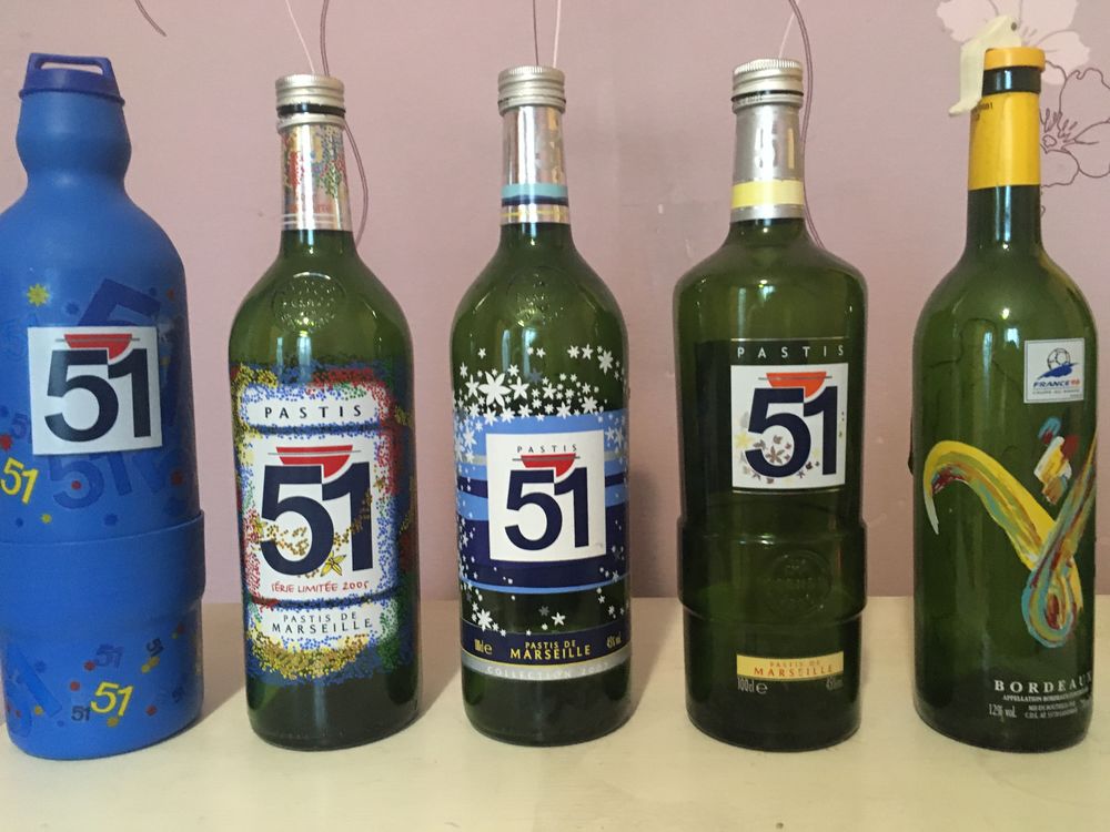 lot de 6 bouteilles vides collection 5 eur le tout SURPLACE 