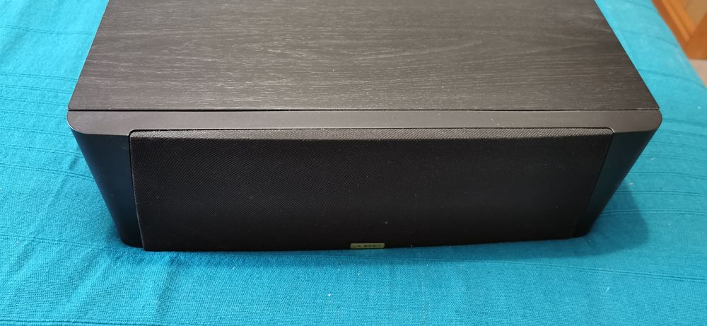 Enceinte centrale JAMO Audio et hifi