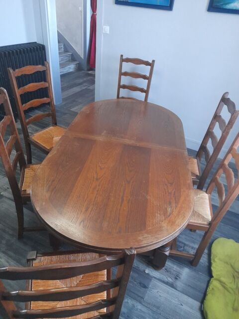 Salle a manger /6 Chaises 230 Le Chalard (87)