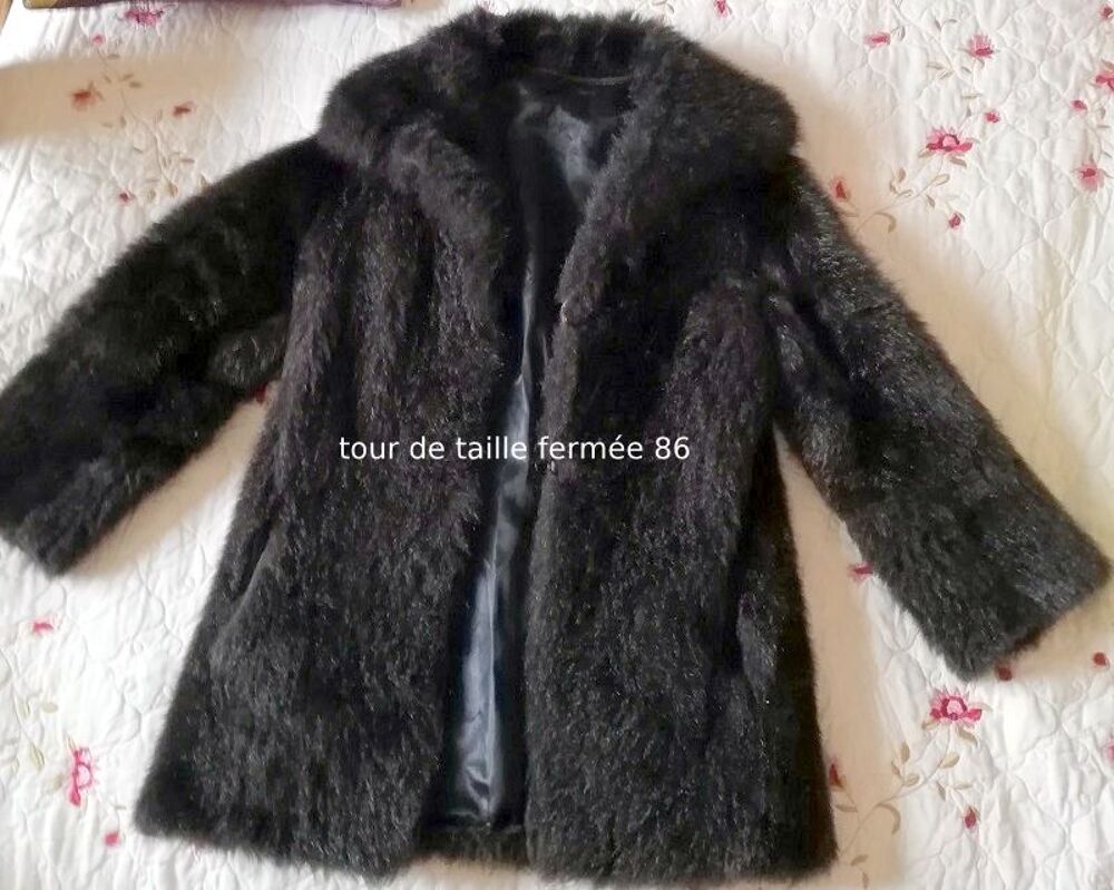 Veste taille 38 fourrure Vêtements