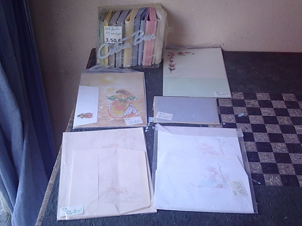 Blocs + Pochettes Papiers &agrave; Lettres-neuves Décoration