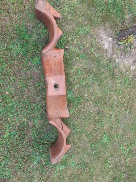 JOUG POUR DECORATION 25 Les Ctes-d'Arey (38)