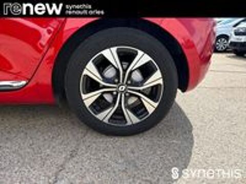 Clio V Clio E-Tech full hybrid 145 Evolution 2023 occasion 13200 Arles