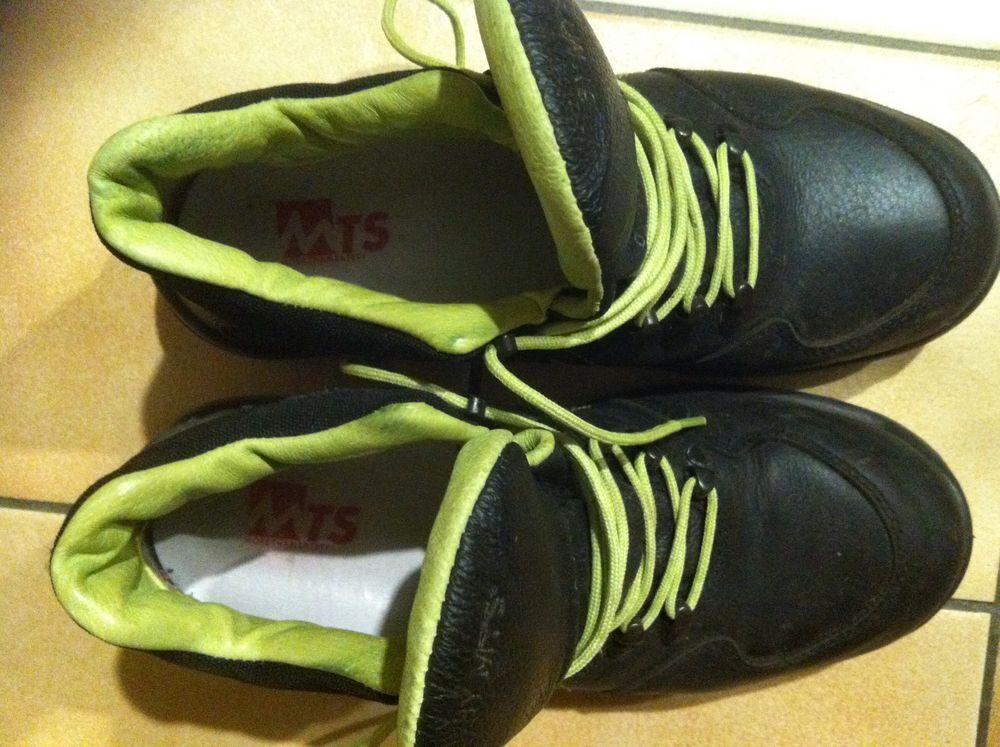 CHAUSSURES DE S&Eacute;CURIT&Eacute; Femme marque MTS tout Cuir 39/40 Chaussures