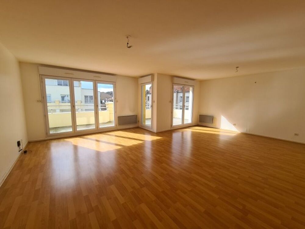 location Appartement - 6 pièce(s) - 137 m² Nancy (54000)