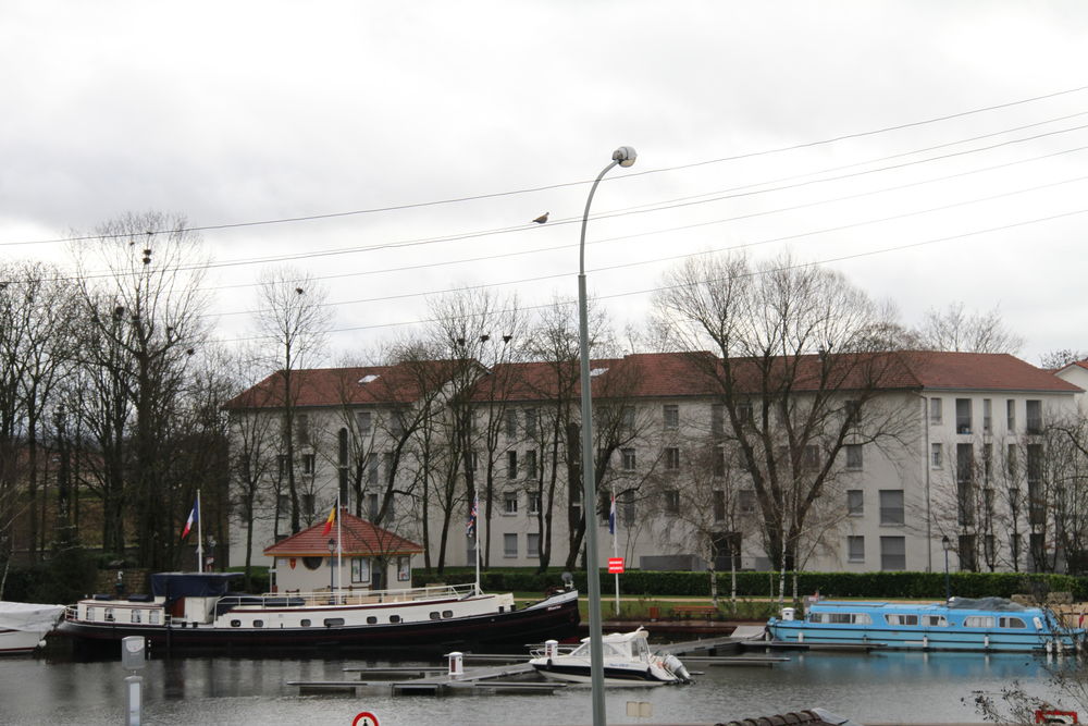 Location Appartement BEL APPARTEEMENT 3 PIECES AU PORT DE FRANCE Toul