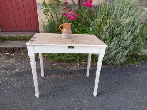 Ancienne Petite Table de ferme Pied Cannel�s 40 Loches (37)