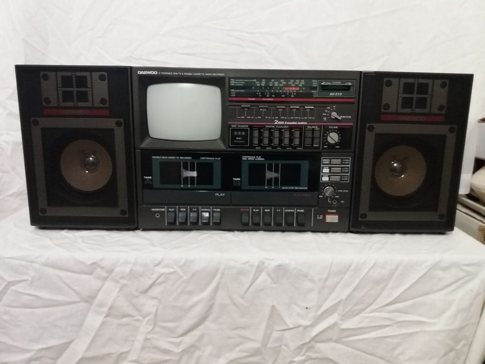 Chaine HIFI DAEWOO AV310 Audio et hifi