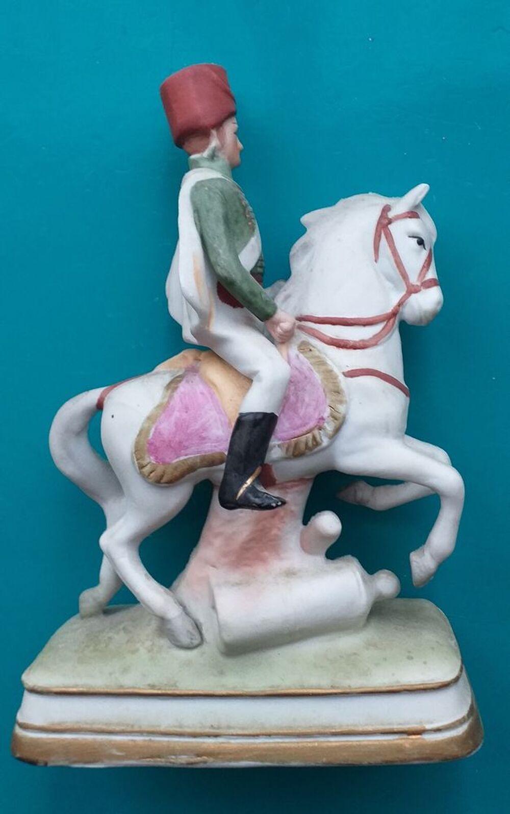 Statuette EUGENE sur son cheval, biscuit, porcelaine 