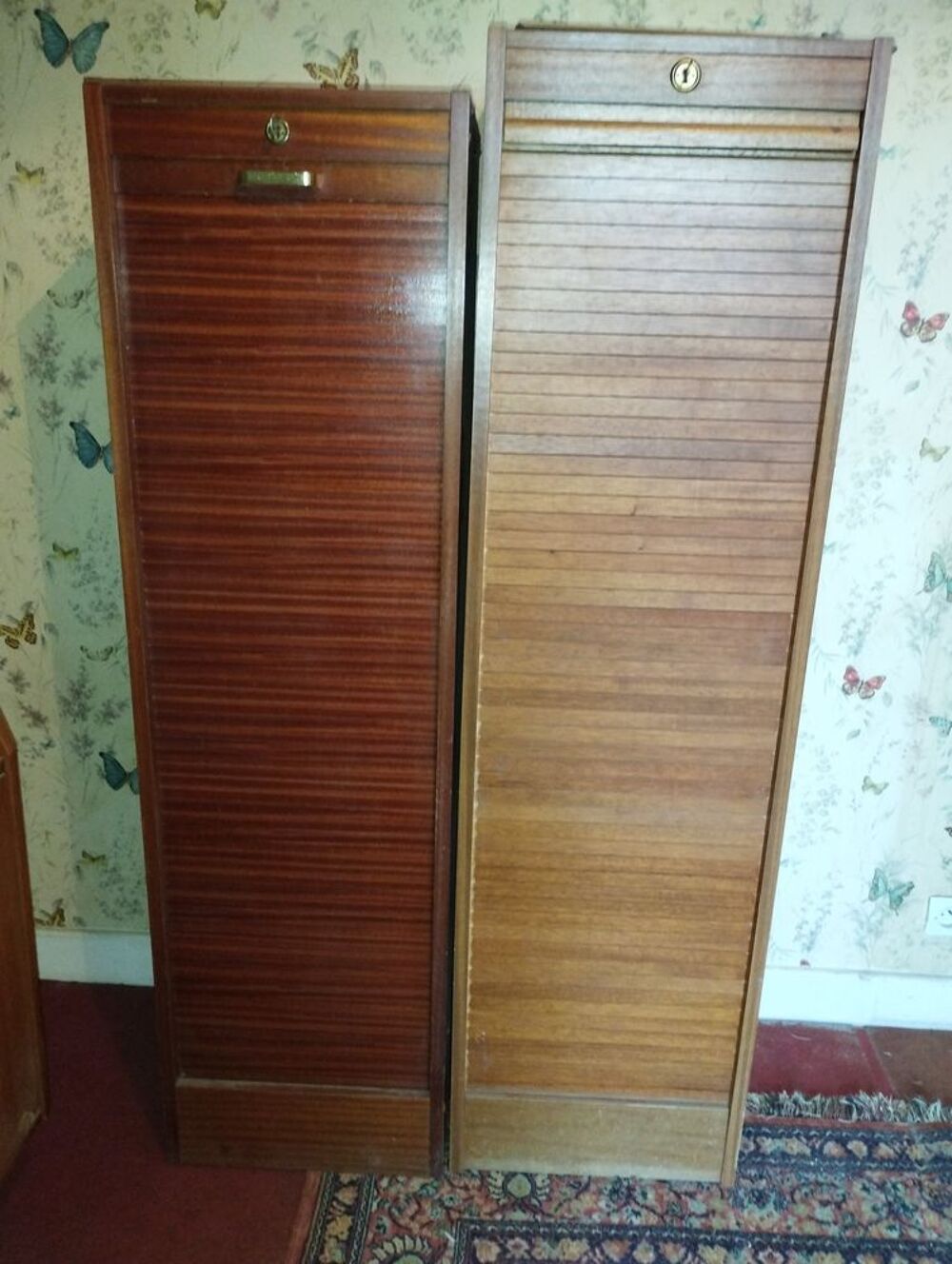 Classeur a rideau ancien / vintage. Armoire a &eacute;tage. Meubles