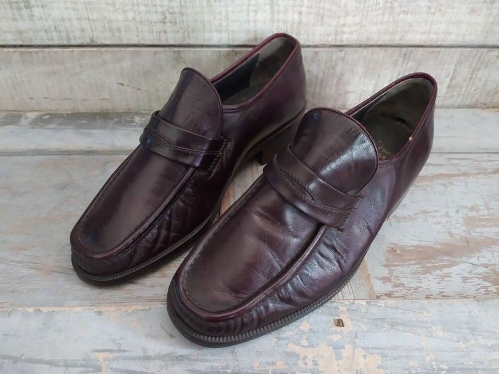Chaussures Mocassins Bally Suisse Comodo Gilba 17. T41/42
Chaussures
