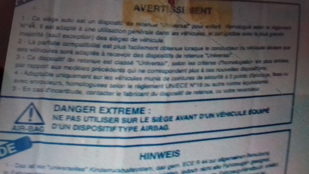 si&eacute;ge auto aux normes de s&eacute;curit&eacute; Puériculture