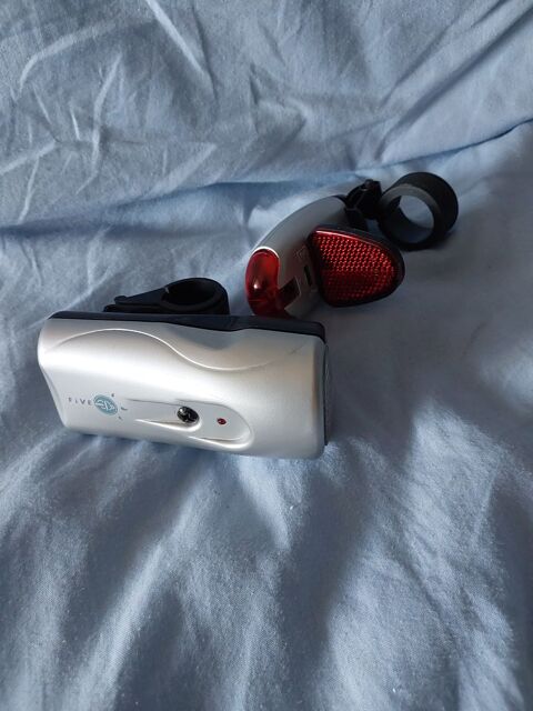 Lampes vlo AV AR 15 Cahors (46)