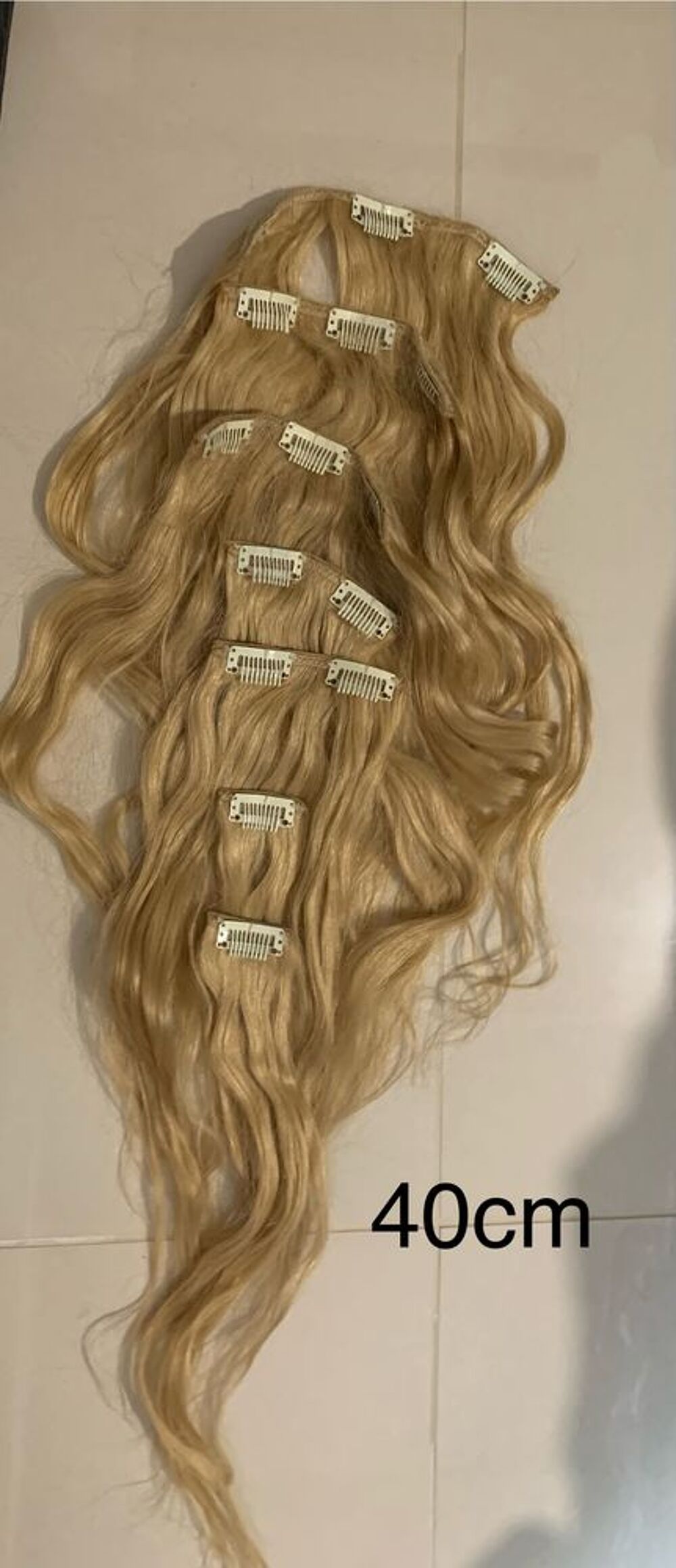 Extensions de cheveux &agrave; clips Vtements