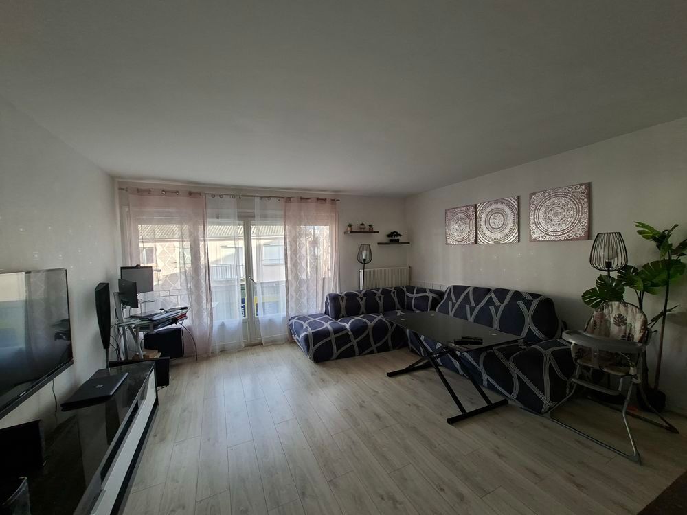 Appartement 3 pièces 69 m² · à Maurepas · 69 m² · 250 000 €