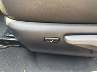 Auris Touring Sports Hybride 136h Executive 2017 occasion 95610 &Eacute;ragny