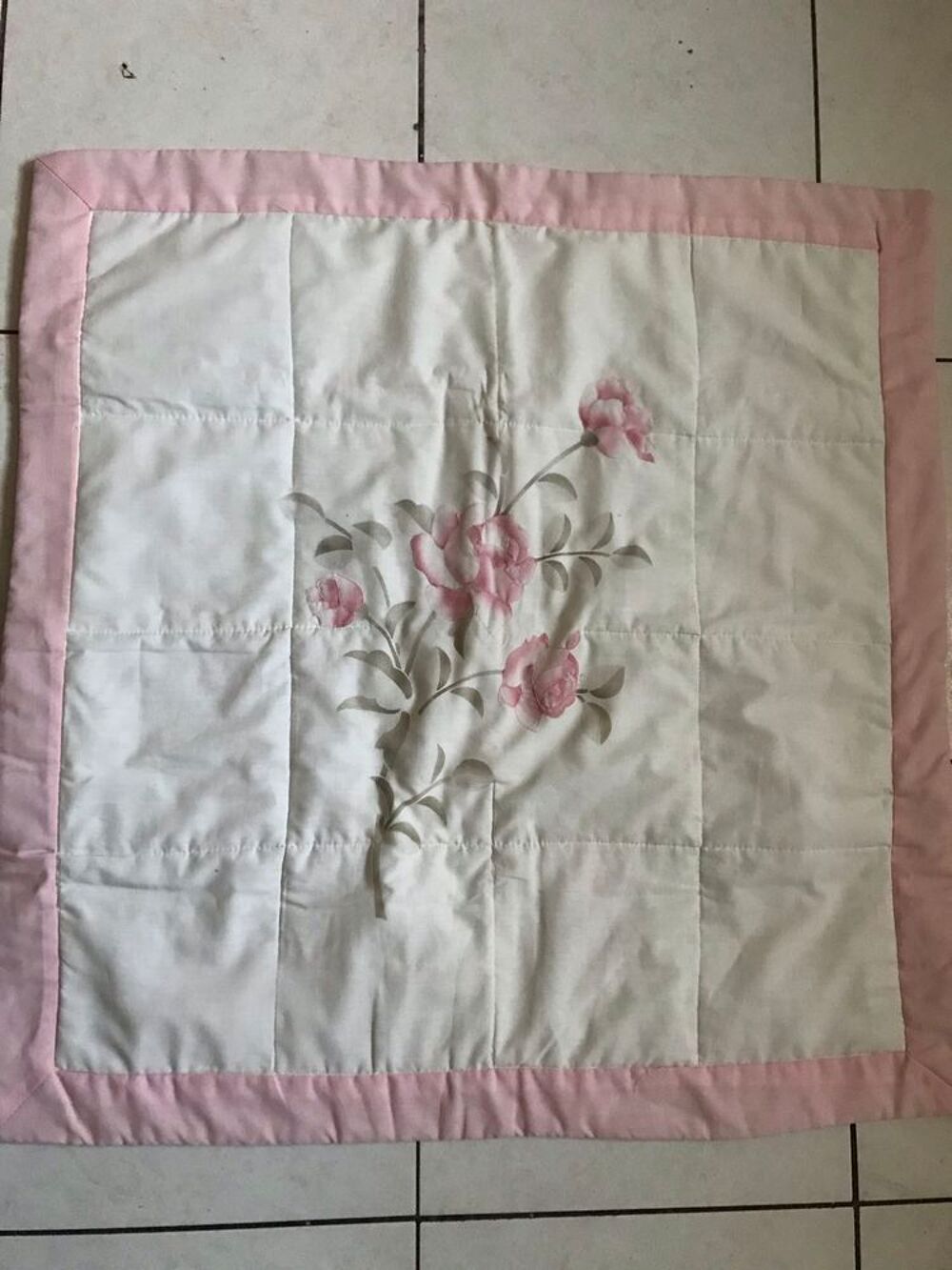 Housse Oreiller ou Coussins "rose surpiqu&eacute;e tour rose Cuisine