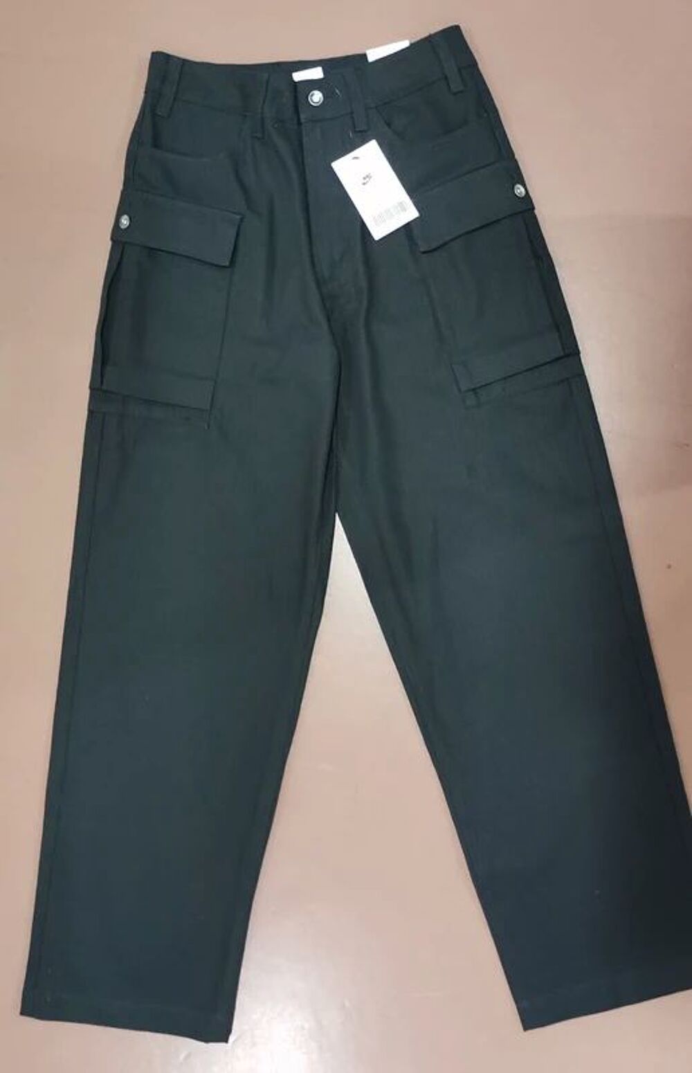 Pantalon cargo homme neuf Nike taille 38 Vêtements