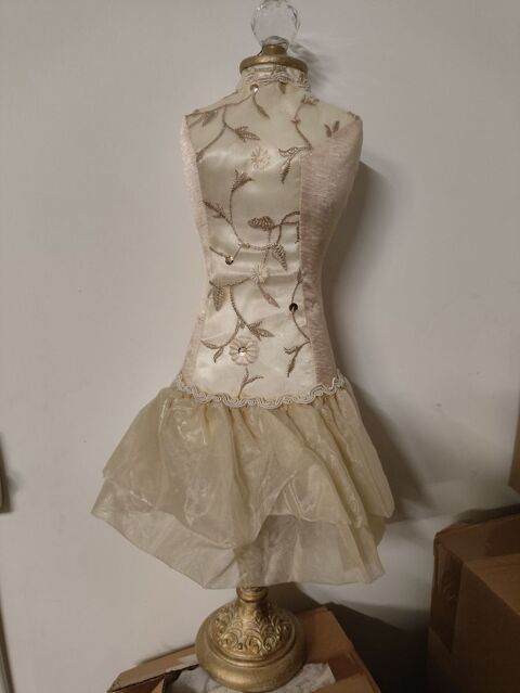 Buste de poup�e d�coratif 5 Wahagnies (59)