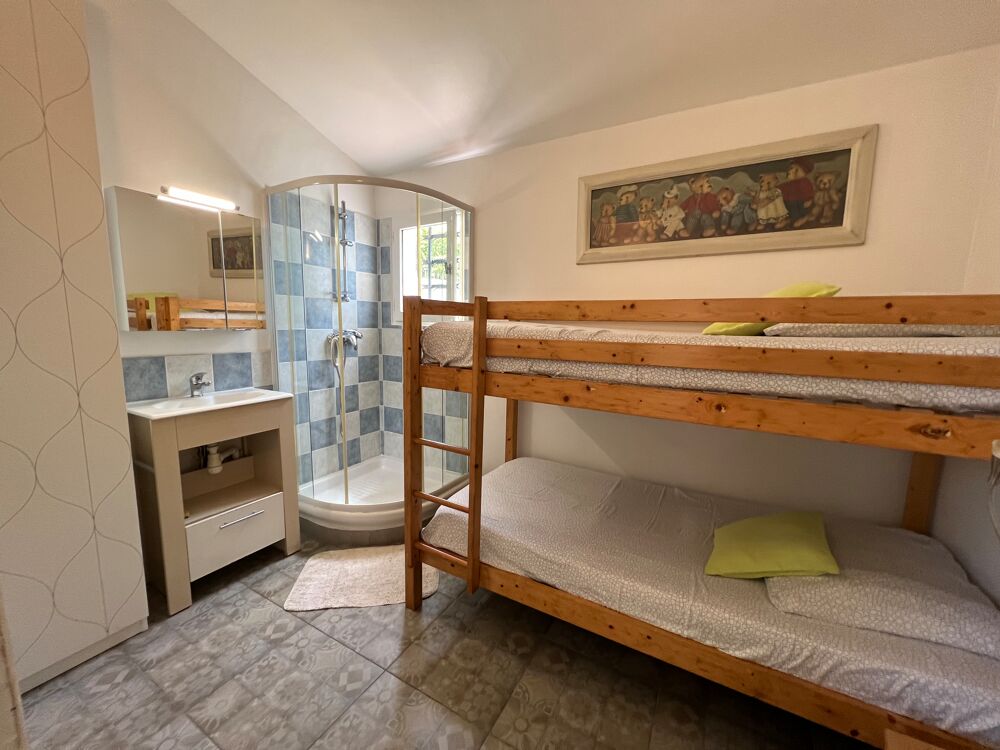 Location Maison Villa 4P juan les pins centre ville parfaitement calme Antibes