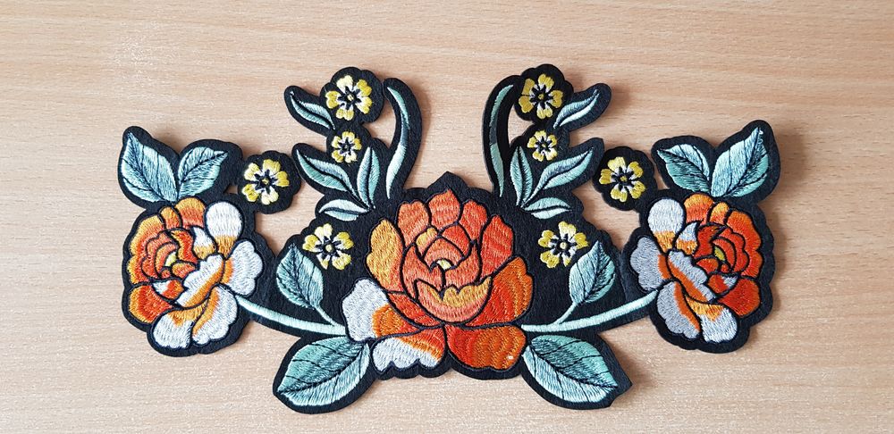 &eacute;cusson brod&eacute; bouquet de fleur taille XL n&deg;2 Décoration