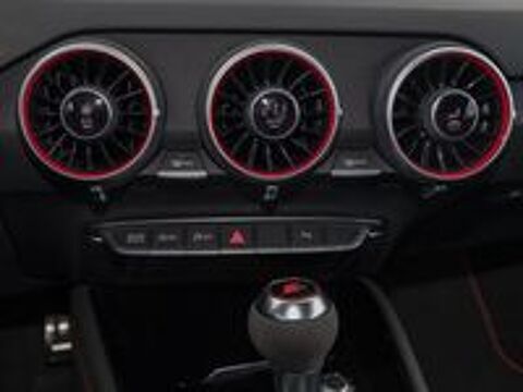 TT Coup&eacute; 40 TFSI 197 S tronic 7 Comp&eacute;tition Plus 2023 occasion 69007 Lyon