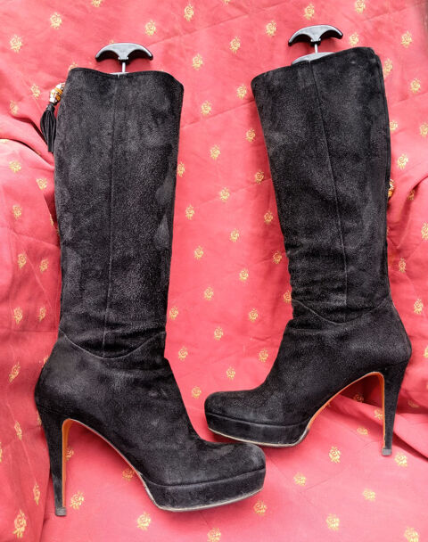 Magnifiques Bottes hauts GUCCI , 38 110 Paris 13 (75)