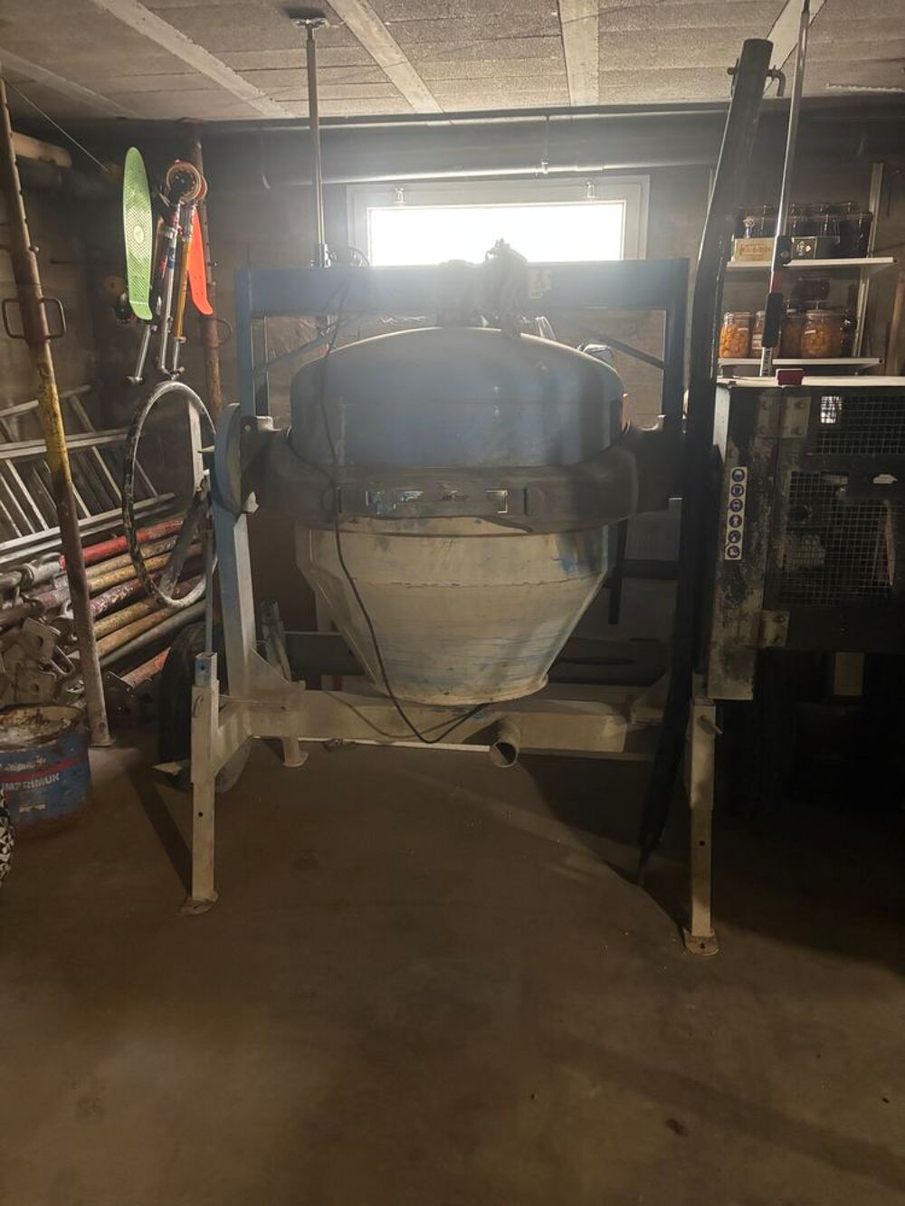 B&eacute;tonni&egrave;re 350 l Bricolage