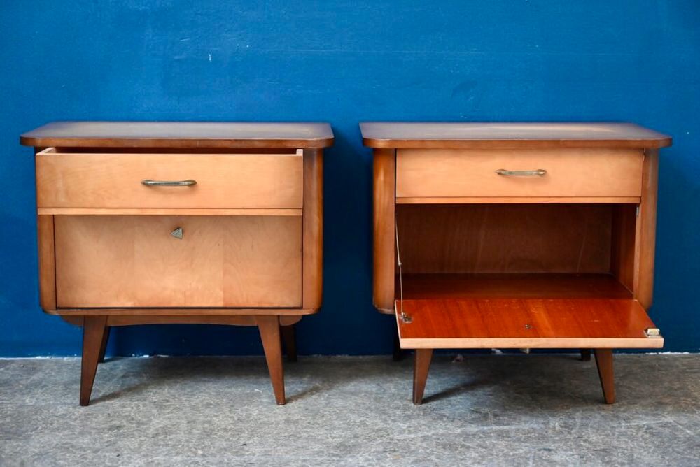 Paire de chevets ou tables de nuit pieds compas vintage Meubles