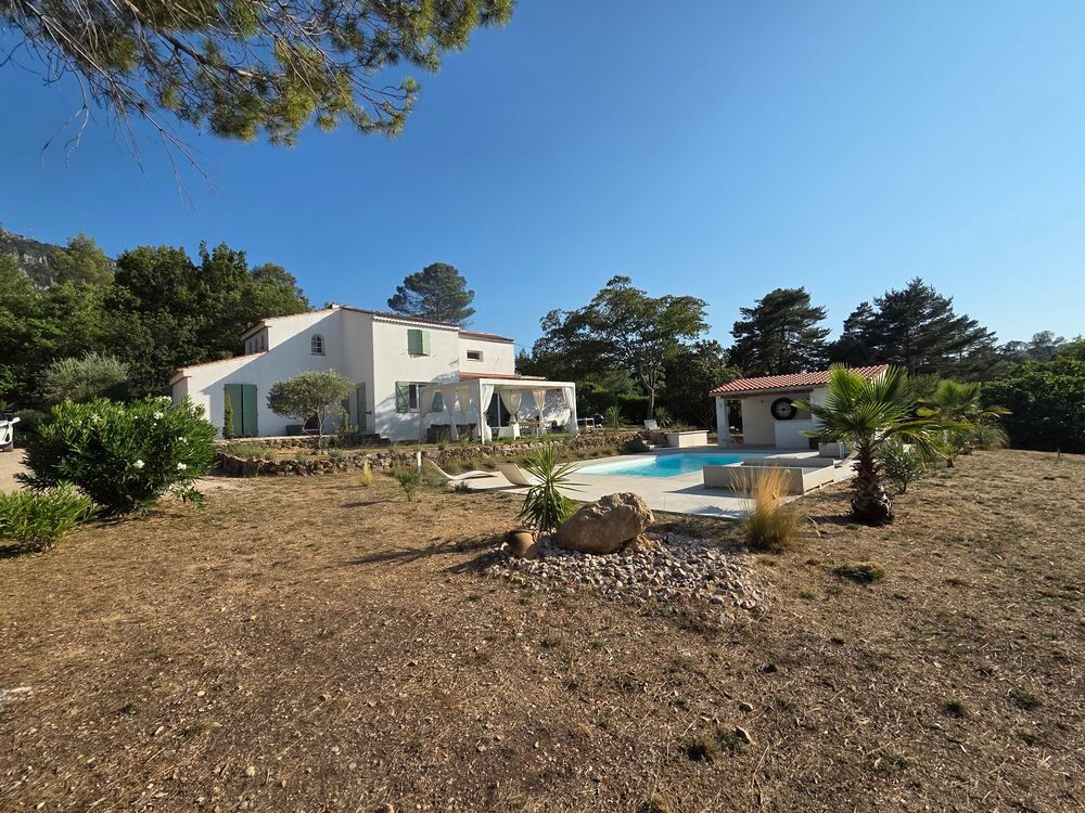 Vente Villa Villa avec piscine La celle
