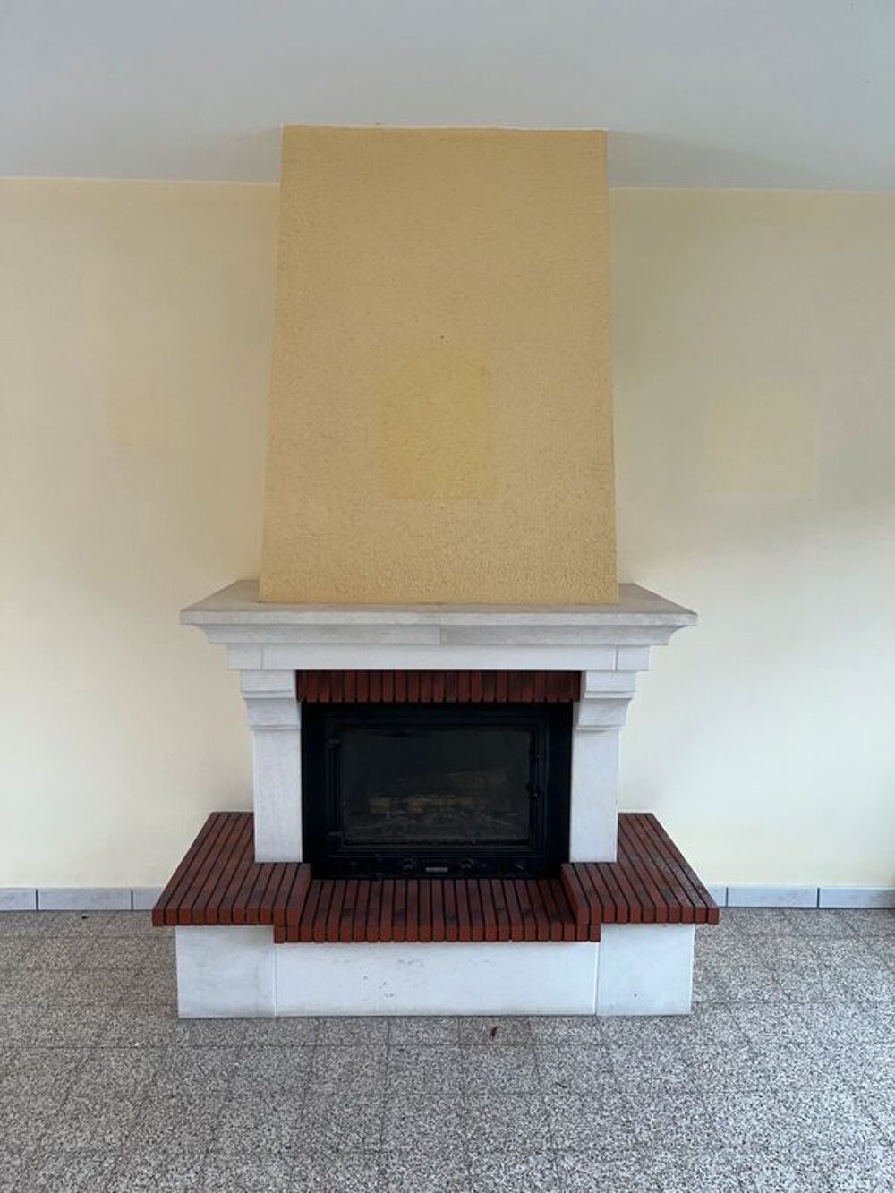Chemin&eacute;e compl&egrave;te Meubles