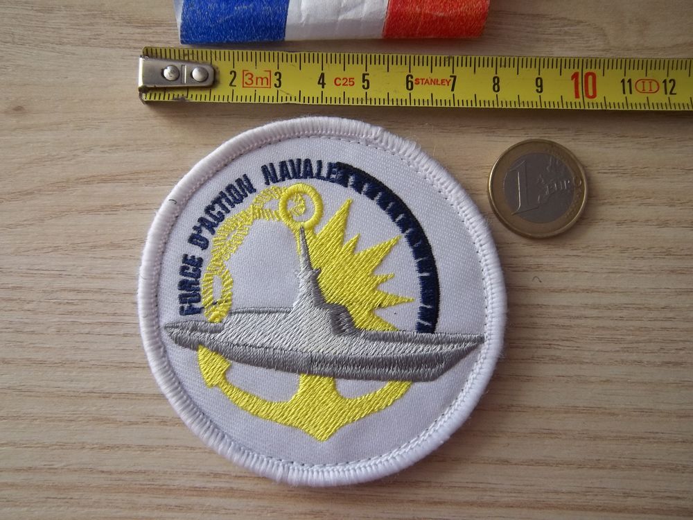 &eacute;cusson militaire force action navale insigne collection 