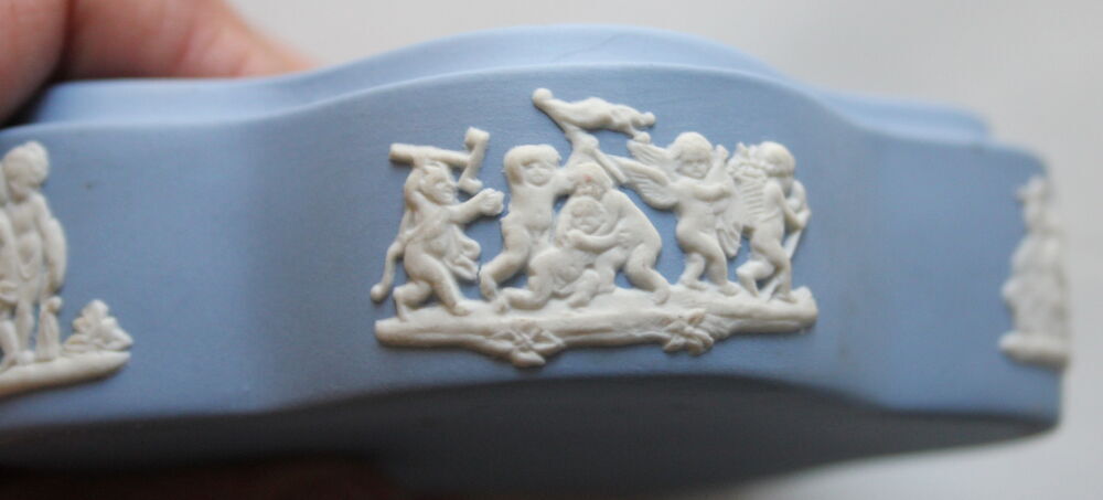 Boite WEDGWOOD porcelaine Décoration