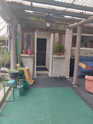  Maison à vendre 10 pièces 245 m²