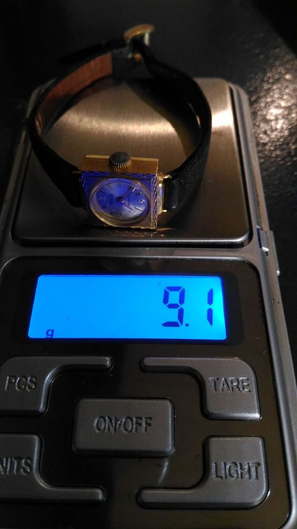 Montre de dame en or 18k Bijoux et montres