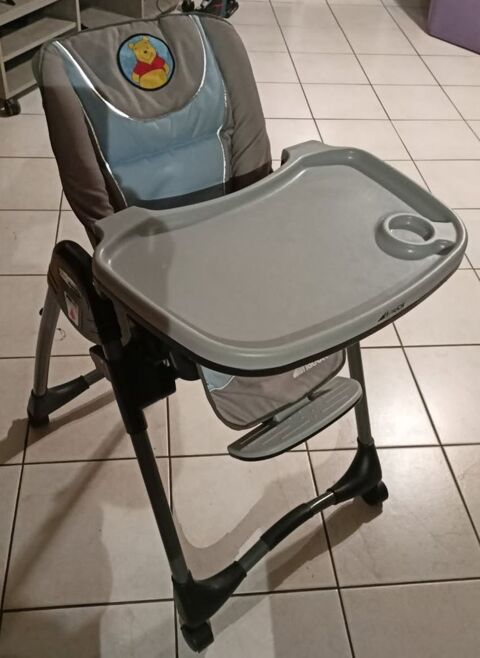 Chaise b�b� pliante
Mirecourt (88)