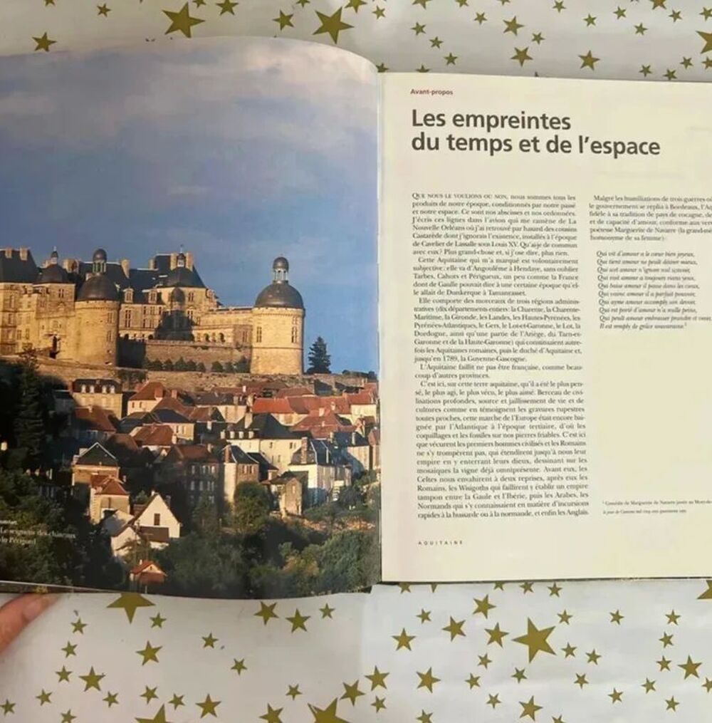 Aquitaine ? Jean Castar&egrave;de. Grand Livre Illustr&eacute; Sud Ouest Livres et BD