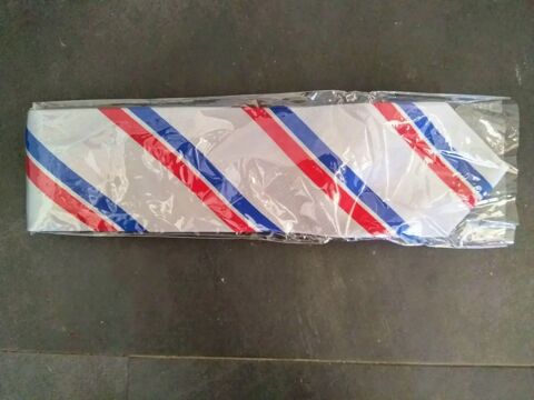 Cravate en soie - neuve 15 Tassin-la-Demi-Lune (69)