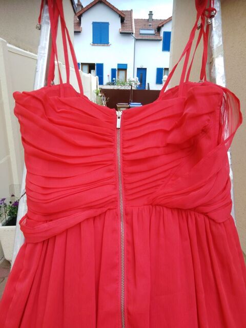 Jolie robe  The Kooples  .   FEMME
40 Vlizy-Villacoublay (78)