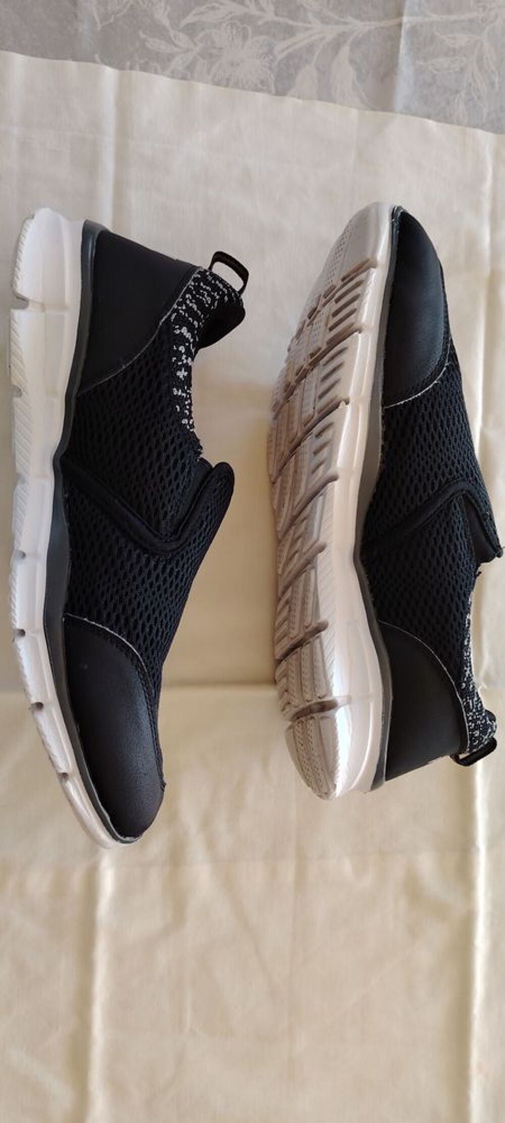 Chaussures de confort marque Podowel Chaussures