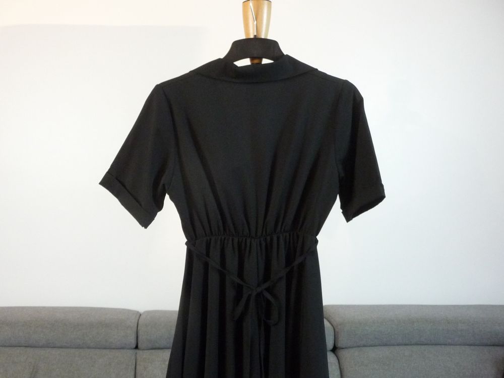 Robe/ Tunique Noir Manches Courtes Ceinture- New Collection Vêtements
