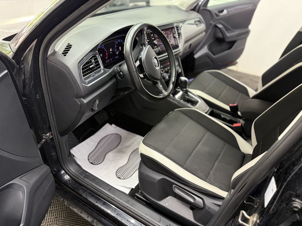 T-ROC T-Roc 1.5 TSI 150 EVO Start/Stop DSG7 Carat 2018 occasion 69120 Vaulx-en-Velin