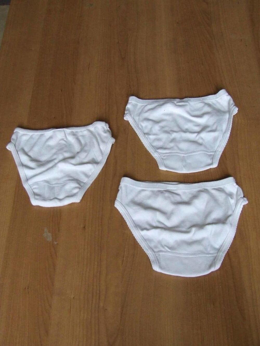 Lot 1, 3 culottes, Blanc, 6 8 ans, TBE Vêtements enfants