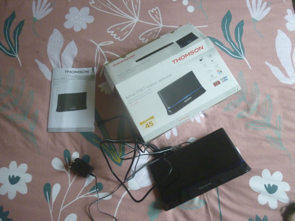 Antenne interieure
Photos/Video/TV
