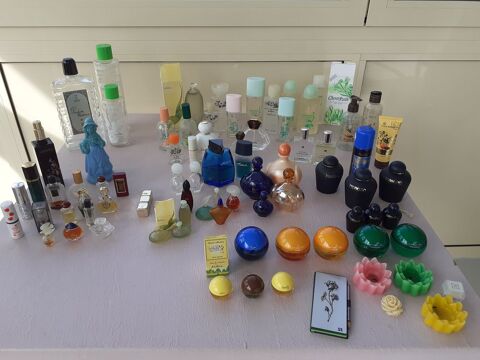 Flacons de Parfum divers... 35 Le Vernois (39)